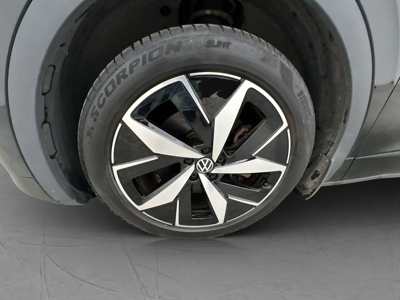 Vehicle image 31