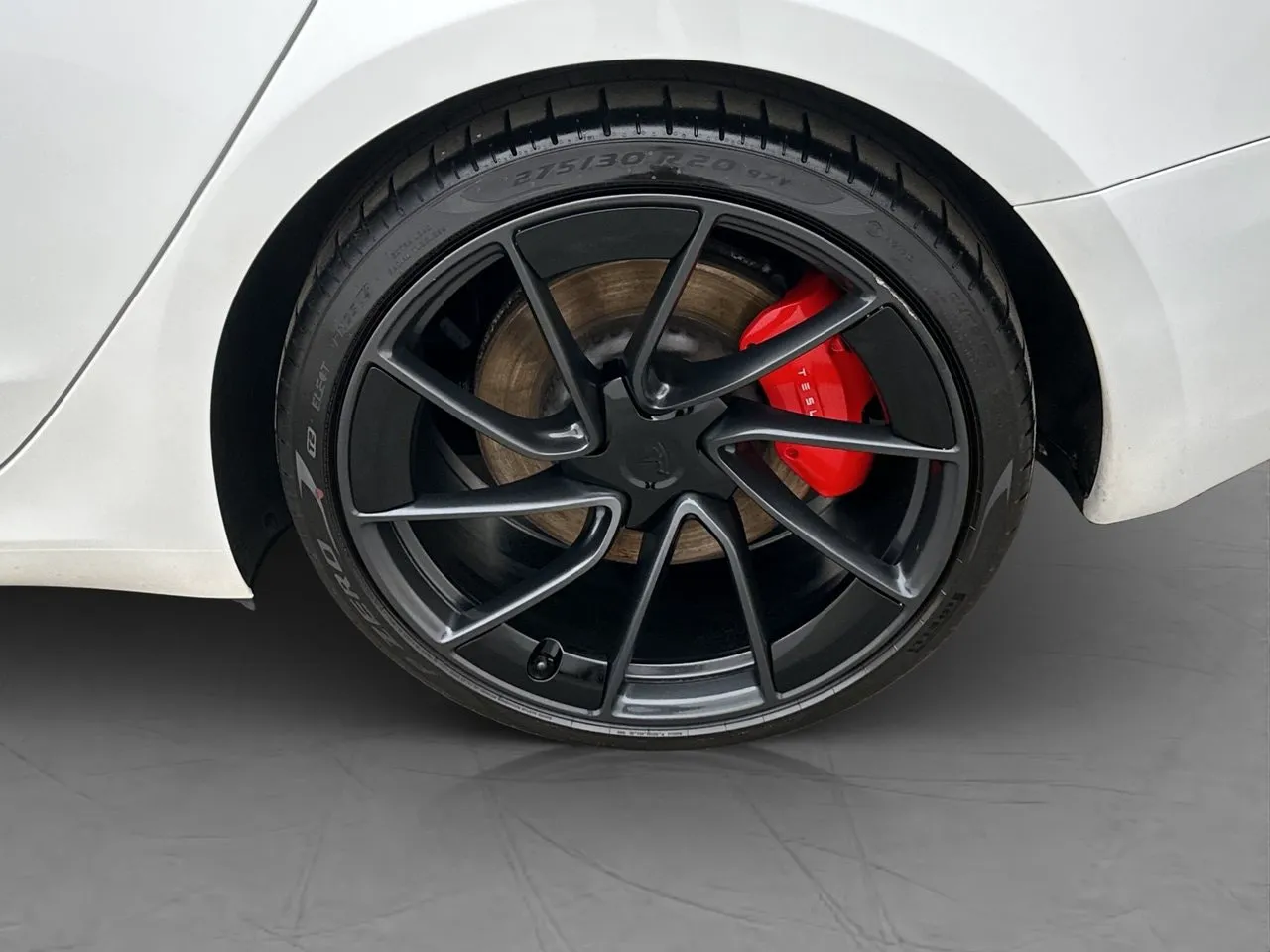 Vehicle image 33