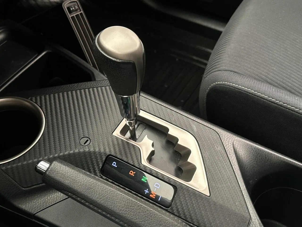 Vehicle image 21