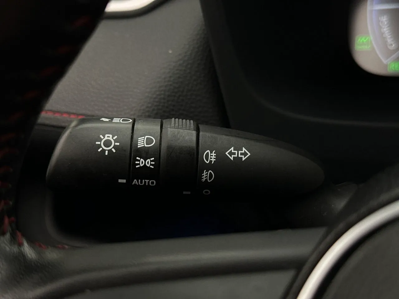 Vehicle image 24