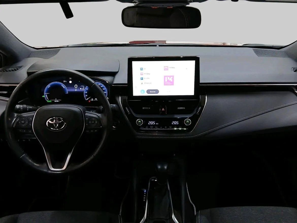 Vehicle image 11