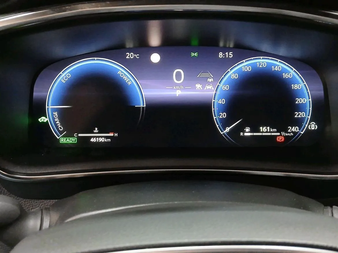Vehicle image 15