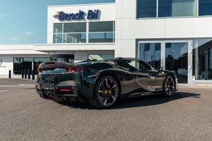 Ferrari SF90 bild 12