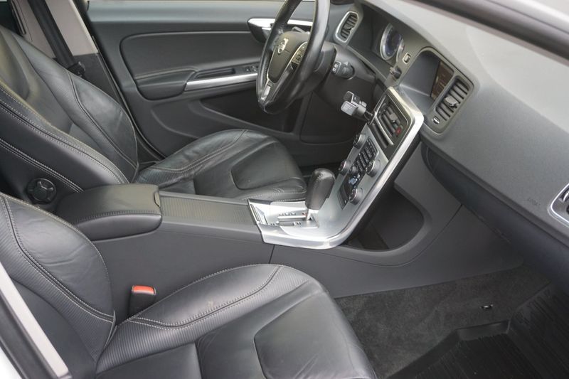 Volvo V60 bild 36