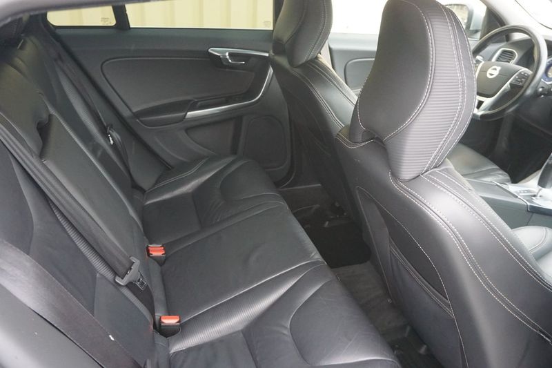 Volvo V60 bild 16