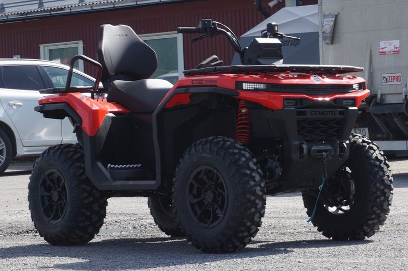 CFMOTO C-Force bild 2