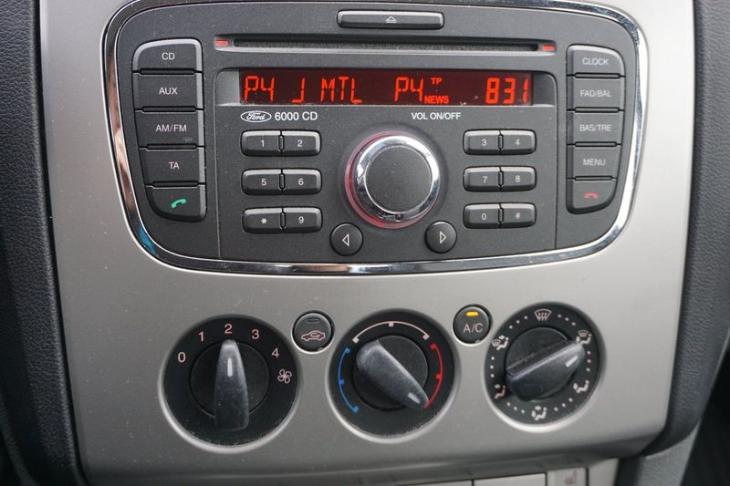 Ford Focus bild 11