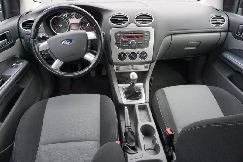 Ford Focus bild 7
