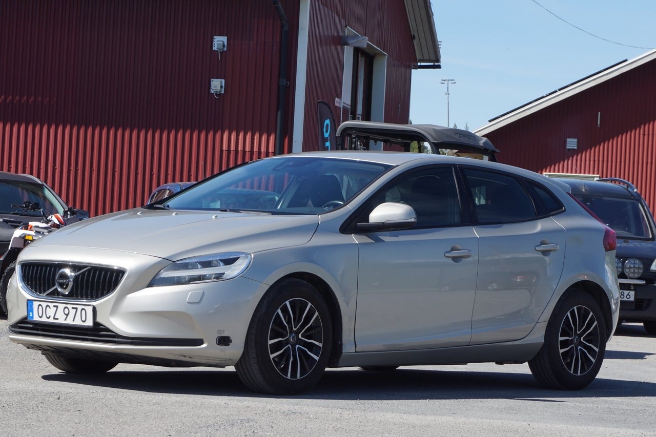 Volvo V40