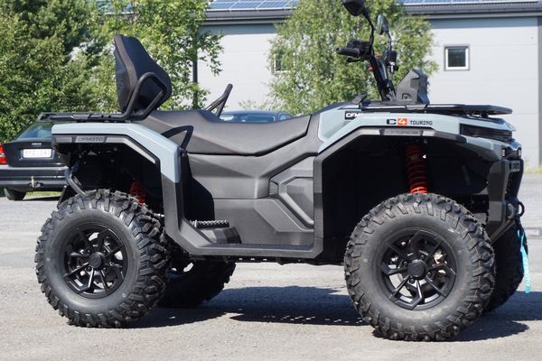 CFMOTO C-Force C4 TOURING Lång | EPS | Traktor B - 2026