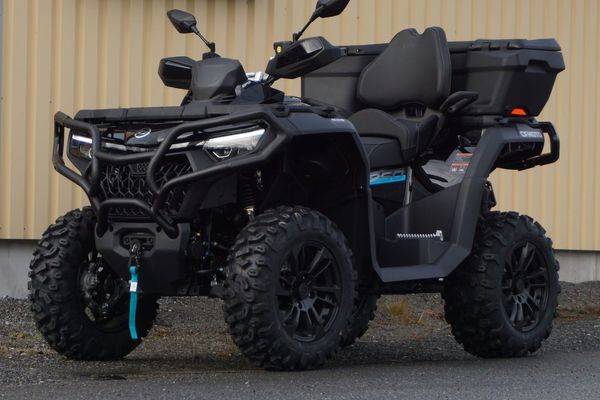 CFMOTO C-Force 850 Touring Black Edition Traktor b - 2026
