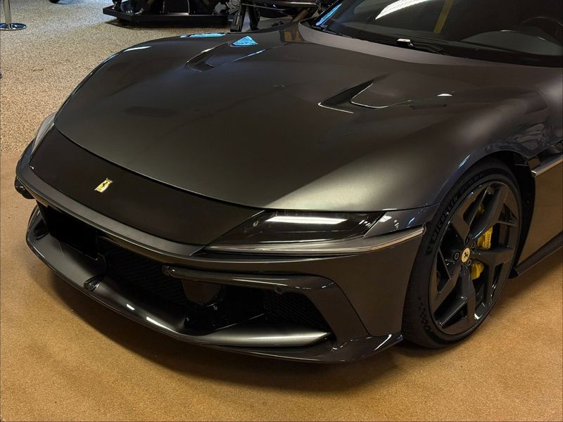 Ferrari 12Cilindri bild 7