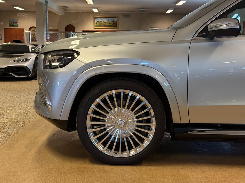 Mercedes GLS600 bild 7