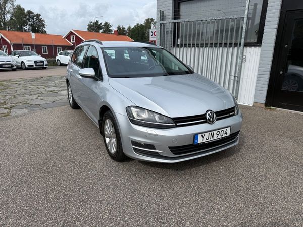Volkswagen Golf 1.2 TSI 110HK BMT SPORTSCOMBI / DRAG / VÄRMARE - 2017