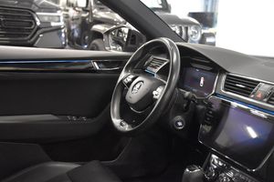 Skoda Superb bild 8