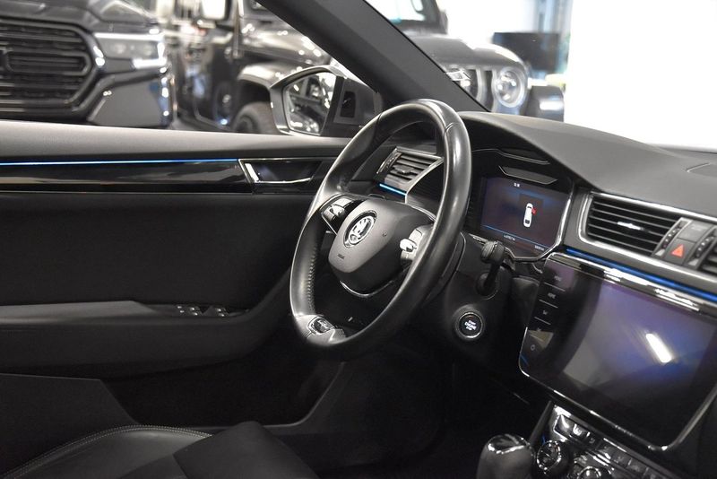 Skoda Superb bild 8