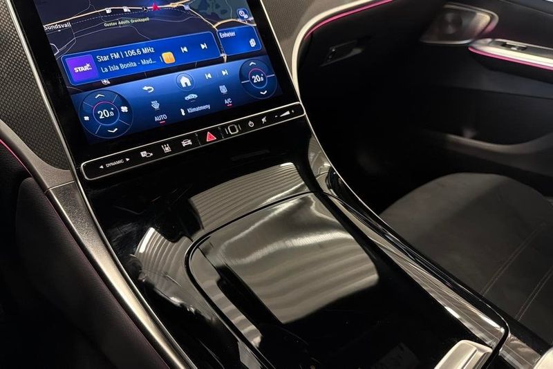 Mercedes GLC220 bild 12