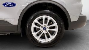 Ford Kuga bild 9