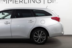 Toyota Auris bild 5