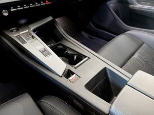 Peugeot 308 SW bild 11
