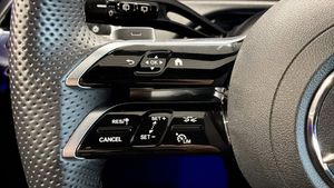 Mercedes E300 bild 18