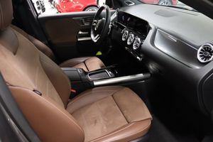Mercedes GLA250 bild 25
