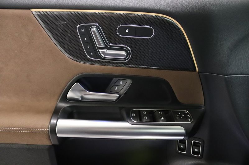 Mercedes GLA250 bild 20