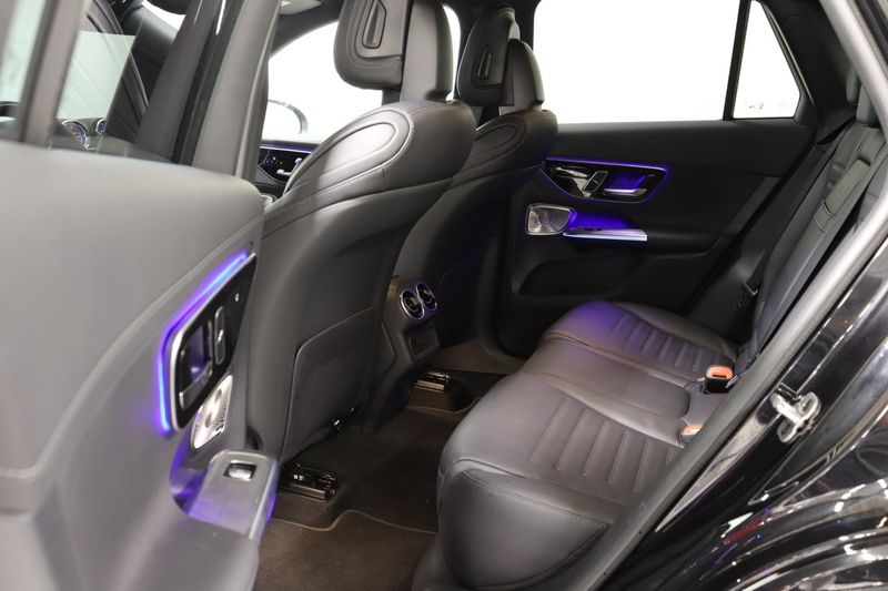 Mercedes GLC300 bild 11