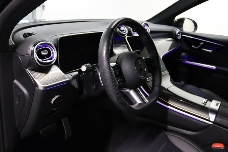 Mercedes GLC300 bild 22