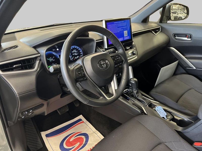 Toyota Corolla Cross bild 13