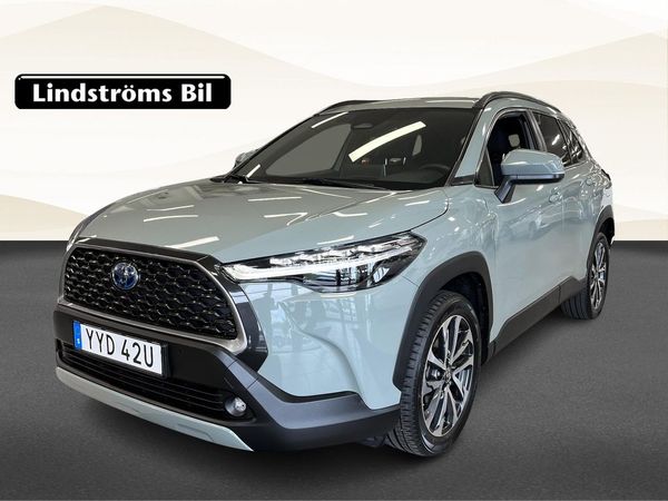 Toyota Corolla Cross Hybrid AWD-i Style Pluspaket 2.0 197hk Sommarhjul - 2024