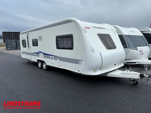 Hobby 720 UML PRESTIGE - 2009