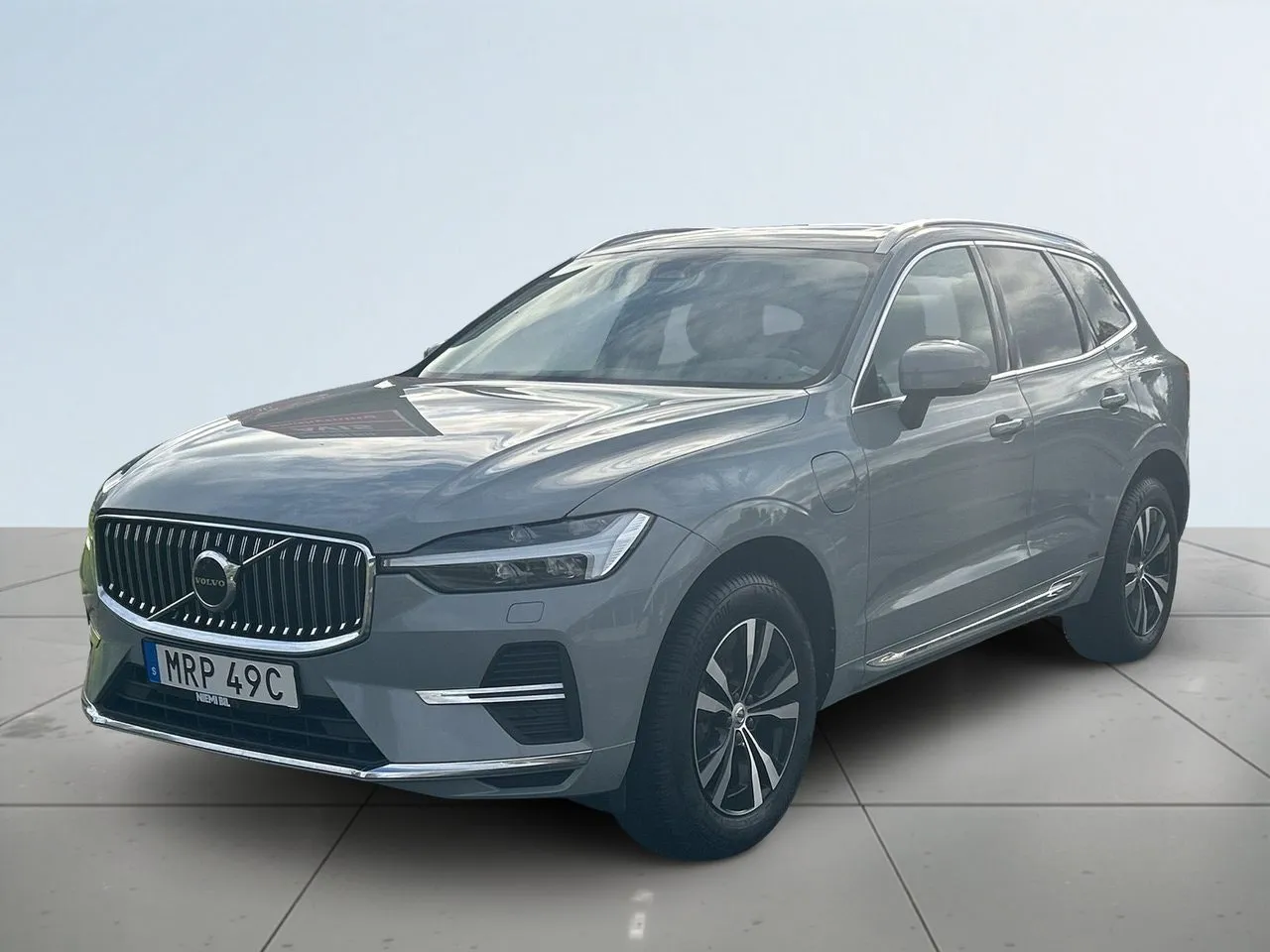 Vehicle image 15