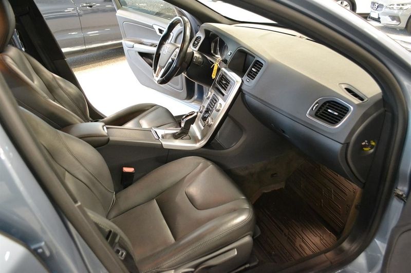 Volvo V60 bild 13