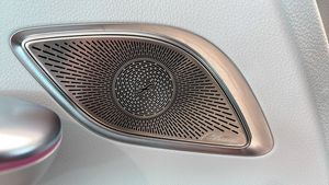 Mercedes EQE43 SUV bild 10