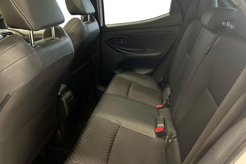 Toyota Yaris bild 13