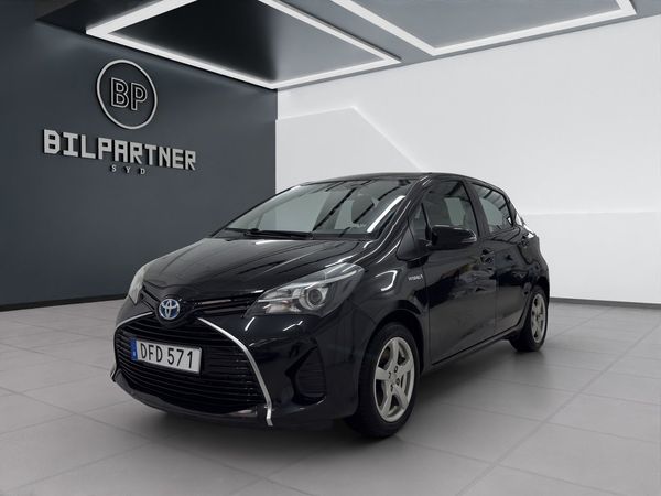 Toyota Yaris Hybrid e-CVT Active - 2014
