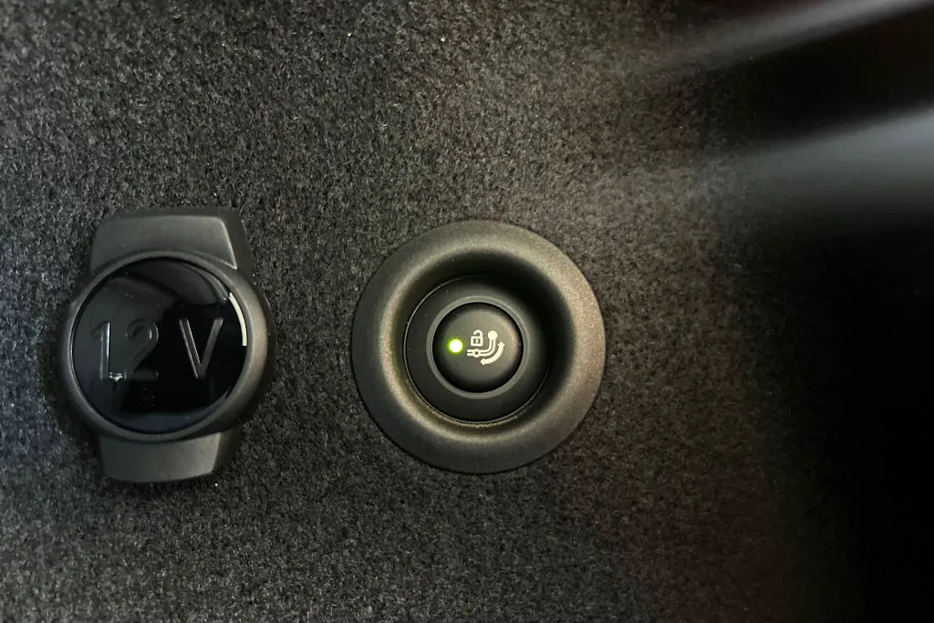 Vehicle image 21
