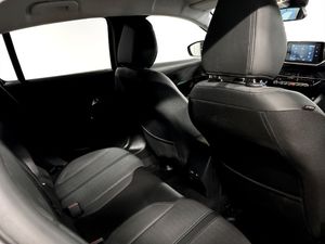 Peugeot 208 bild 15