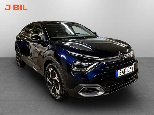 Citroen C4 Shine 1.2 PT 130hk Aut NAVI CARPLAY - 2024