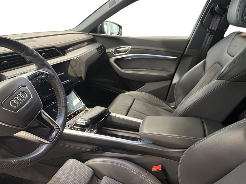 Audi Q8 bild 12