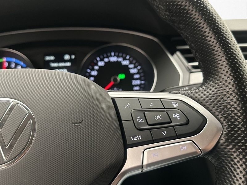 Volkswagen Passat bild 16