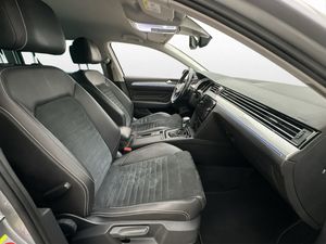 Volkswagen Passat bild 18