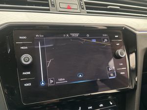 Volkswagen Passat bild 22