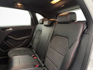 Mercedes B180 bild 15