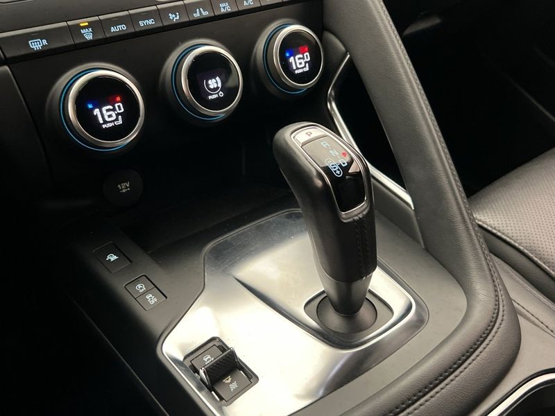 Jaguar E-Pace bild 21