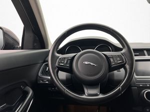 Jaguar E-Pace bild 10
