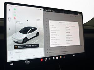 Tesla Model Y bild 28