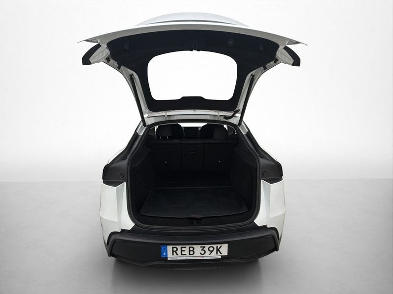 Tesla Model Y bild 29