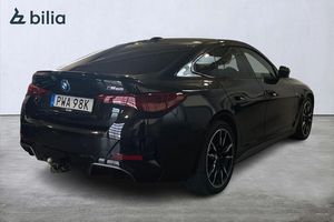 BMW i4 bild 17